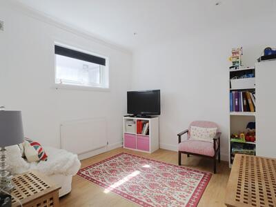 Picture 12